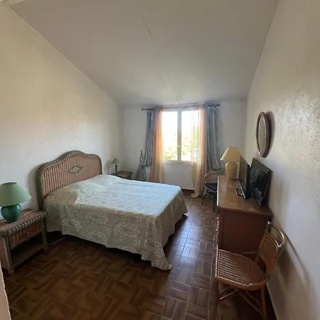 Campingplatz Maison 50m *